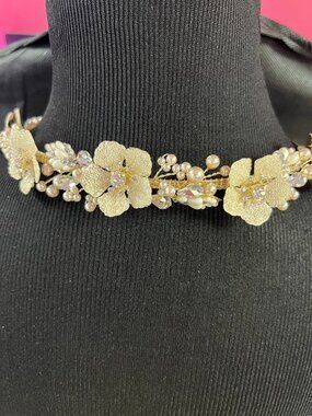 Bridal Hairpiece Bel Aire 2177 Gold/Ivory NWT